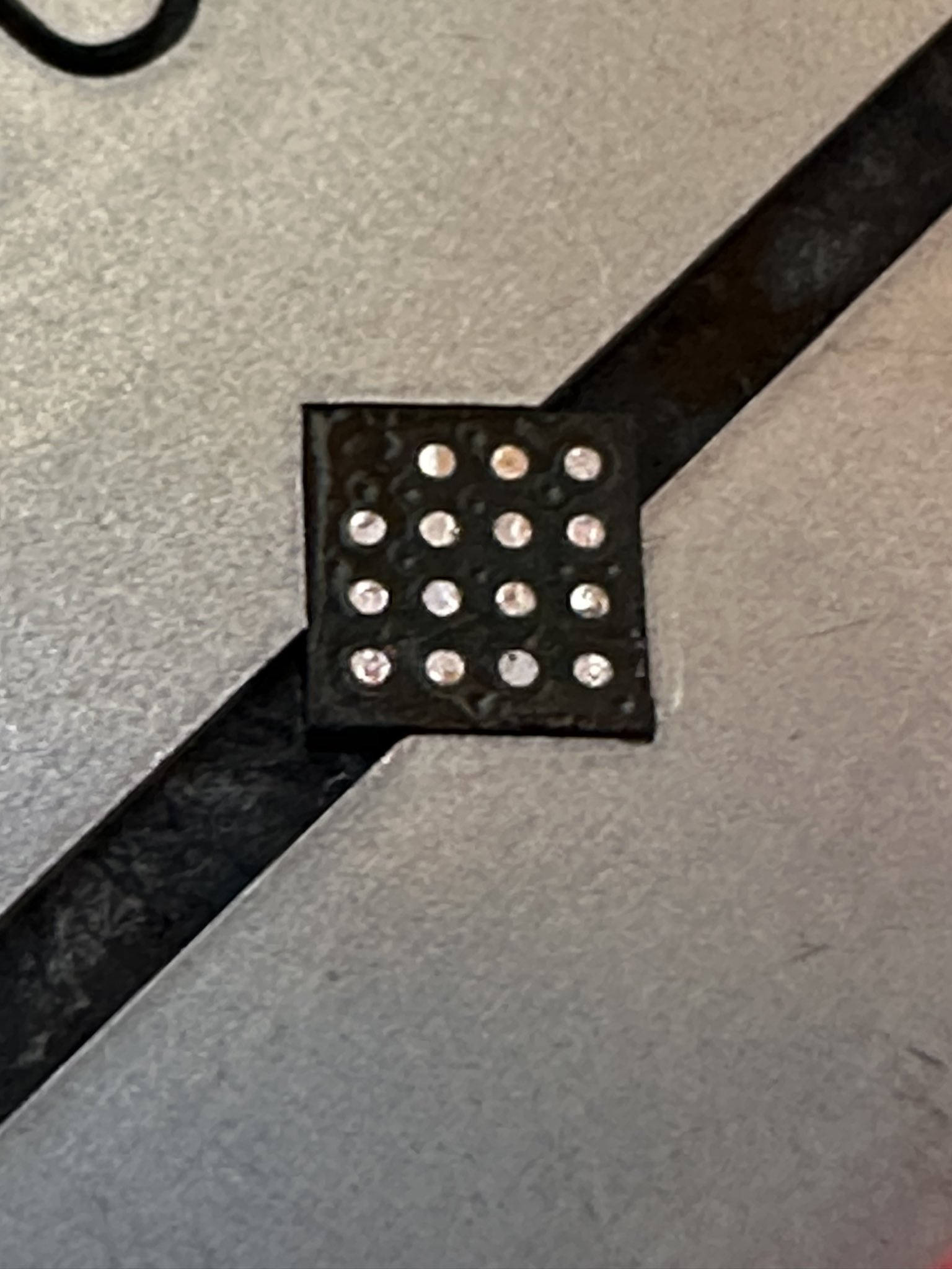 attiny20-cleaned-tinned.jpg
